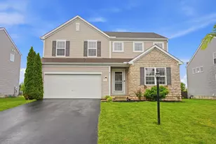 121 Hummock Dr, Pataskala, OH 43062 - Photo 1