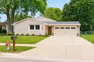 504 Forestwood Dr, Columbus, OH 43230 - Photo 1
