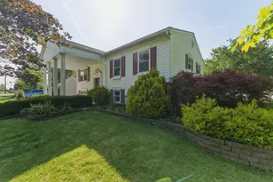 291 Hawthorne Rd, Sunbury, OH 43074 - Photo 1