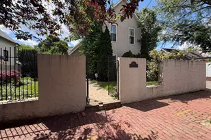 161 Jackson St, Columbus, OH 43206 - Photo 1