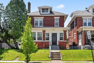 1029 S Champion Ave, Columbus, OH 43206 - Photo 1