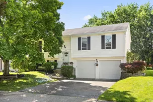 3767 Bridle Ct, Columbus, OH 43221 - Photo 1