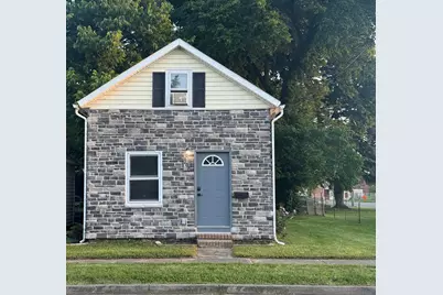 207 E Mill Street, Circleville, OH 43113 - Photo 1