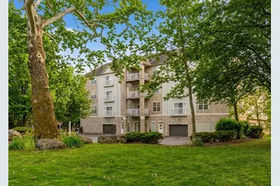 2245 Riverside Drive #412, Columbus, OH 43221 - Photo 1