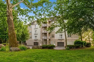 2245 Riverside Dr, Columbus, OH 43221 - Photo 1