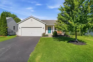 152 Rome Dr, Pataskala, OH 43062 - Photo 1