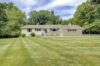 1395 New Gambier Road, Mount Vernon, OH 43050 - Photo 1