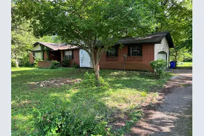 2133 McCutcheon Road, Columbus, OH 43219 - Photo 1