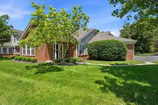 7430 Cherry Brook Dr, Reynoldsburg, OH 43068 - Photo 1