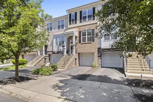 4128 Kinnia Dr, Columbus, OH 43219 - Photo 1