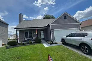 7700 Powers Ridge Dr, Blacklick, OH 43004 - Photo 1