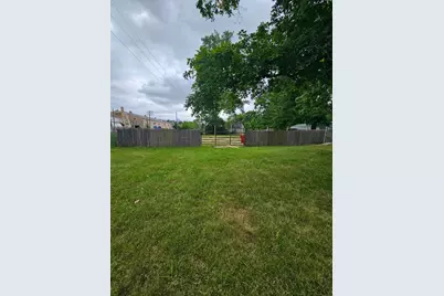 74 S Cherry Street, London, OH 43140 - Photo 1