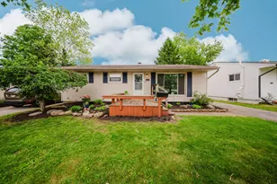 926 Minerva Ave, Columbus, OH 43229 - Photo 1