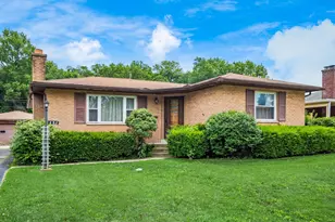 380 Topsfield Rd, Columbus, OH 43228 - Photo 1
