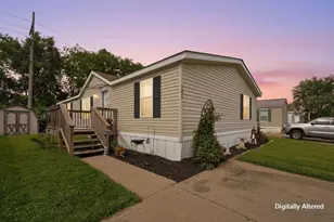 1100 Thornwood Dr SW, Heath, OH 43056 - Photo 1