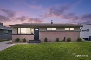 4155 Dixie Ct, Columbus, OH 43228 - Photo 1
