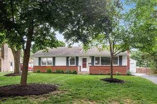 1454 Osborn Dr, Upper Arlington, OH 43221 - Photo 1