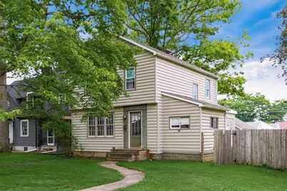 2016 Norwood Boulevard, Zanesville, OH 43701 - Photo 1