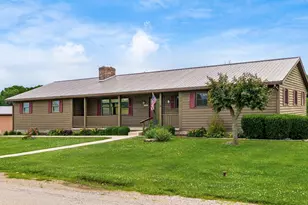18224 Main Rd SE, Newark, OH 43056 - Photo 1