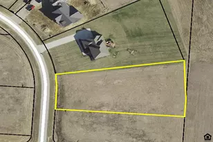 1647 Orvin Cir, Sunbury, OH 43074 - Photo 1