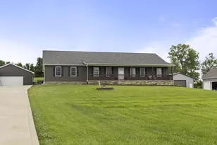 325 Carroll Eastern Rd NE, Lancaster, OH 43130 - Photo 1