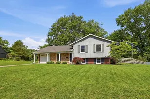 2917 Mystic Ln, Springfield, OH 45503 - Photo 1