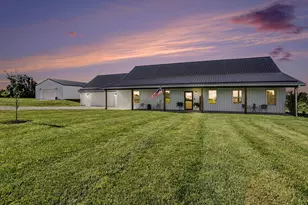 7101 Pleasantview Rd SE, Bremen, OH 43107 - Photo 1