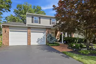 3858 Cypress Creek Dr, Columbus, OH 43228 - Photo 1