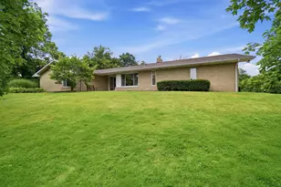385 Taylor Blair Rd, West Jefferson, OH 43162 - Photo 1
