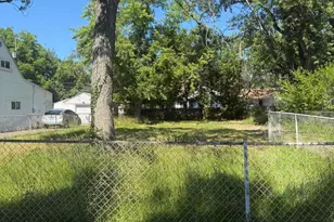 2035 Jermain Dr, Columbus, OH 43219 - Photo 1