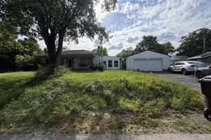 641 Congress Rd, Chillicothe, OH 45601 - Photo 1