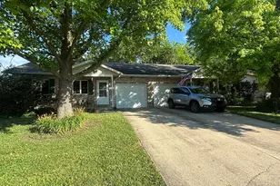 1872 Beacon St, Washington Court House, OH 43160 - Photo 1