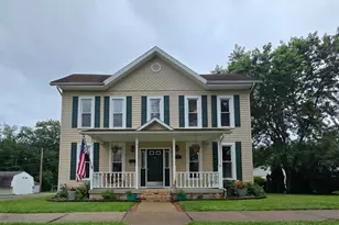59 E Maple Ave, New Concord, OH 43762 - Photo 1