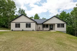 931 Country Club Dr, Howard, OH 43028 - Photo 1