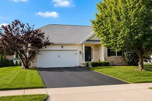 3946 Nordman Fir Dr, Grove City, OH 43123 - Photo 1