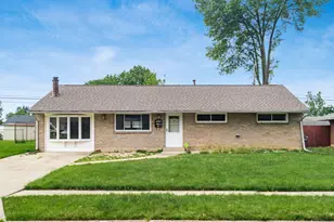 6553 Malone Dr, Reynoldsburg, OH 43068 - Photo 1