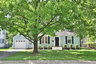 521 Park Blvd, Worthington, OH 43085 - Photo 1