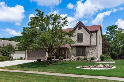 2920 Wynridge Drive, Grove City, OH 43123 - Photo 1