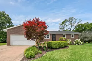 562 Knoll Dr, Granville, OH 43023 - Photo 1