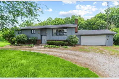 900 Forest Hill Drive, Marion, OH 43302 - Photo 1