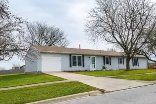 478 Windsor Dr, Marysville, OH 43040 - Photo 1