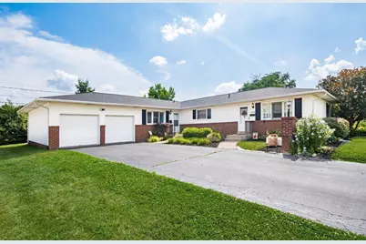 1427-1429 Bradshire Drive, Columbus, OH 43220 - Photo 1