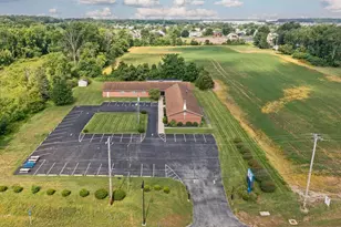 9564 Hazelton-Etna Rd SW, Pataskala, OH 43062 - Photo 1