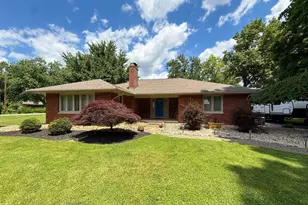 874 Elm St, Groveport, OH 43125 - Photo 1
