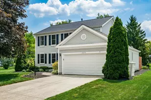 2077 Scottingham Dr, Dublin, OH 43016 - Photo 1
