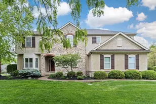 8901 Creighton Dr, Powell, OH 43065 - Photo 1