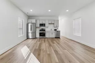1290 E Fulton St, Columbus, OH 43205 - Photo 1