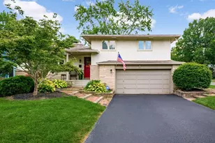 1825 Millwood Dr, Columbus, OH 43221 - Photo 1