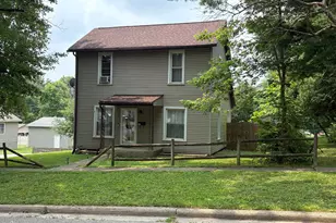 135 N Rich St, Mount Gilead, OH 43338 - Photo 1