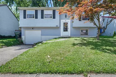 3851 Farm Brook Lane, Columbus, OH 43204 - Photo 1